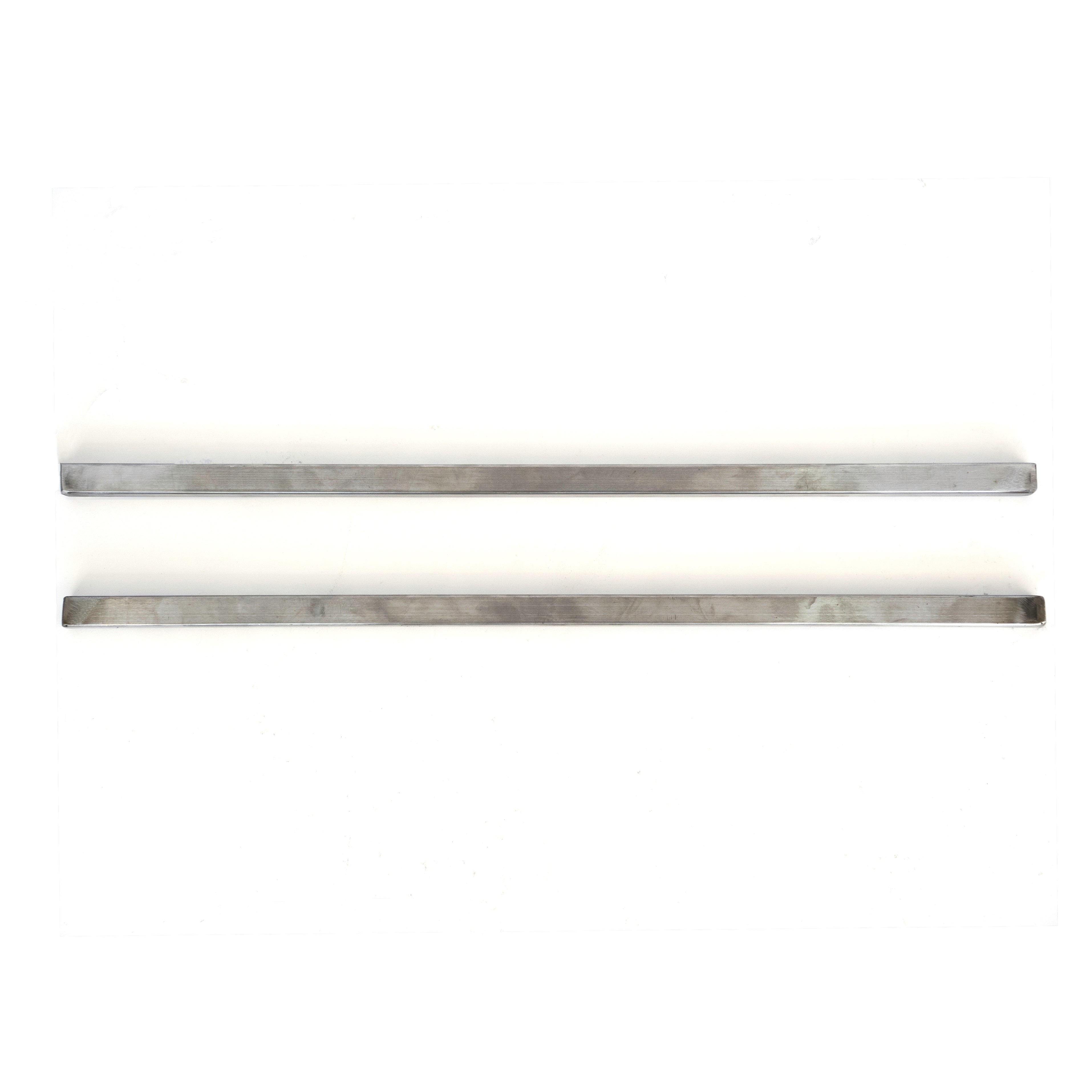 Yakitori grill rods - Medium Stainless Steel Grilling Bars (2-Pack, 62cm)